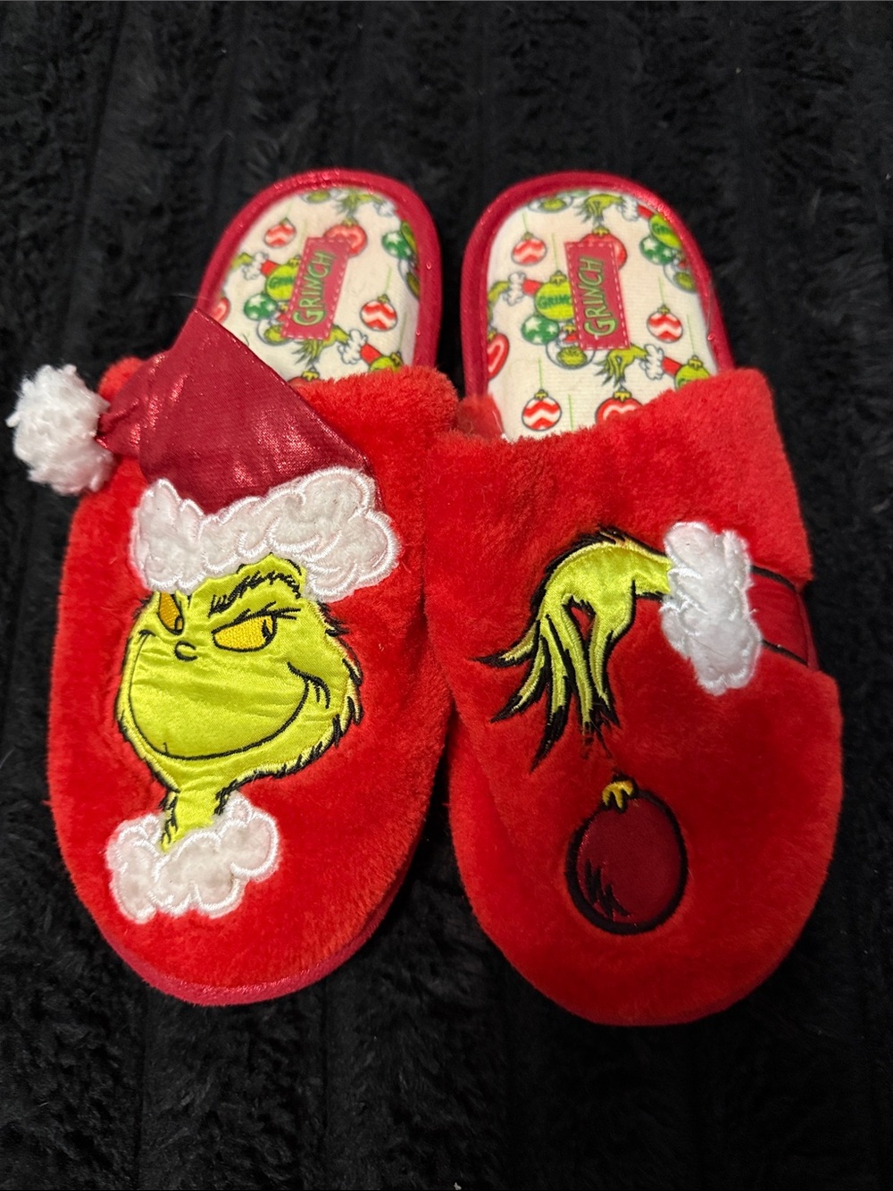 Grinch Red Plush Women's Slippers